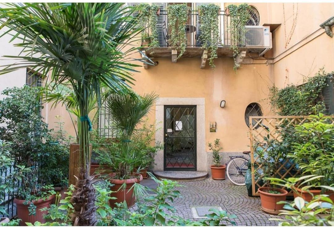 Brera Vicolo Fiori * Milaan
